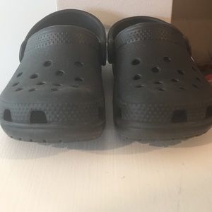 Toddler/Kids Black Crocs, Size 8